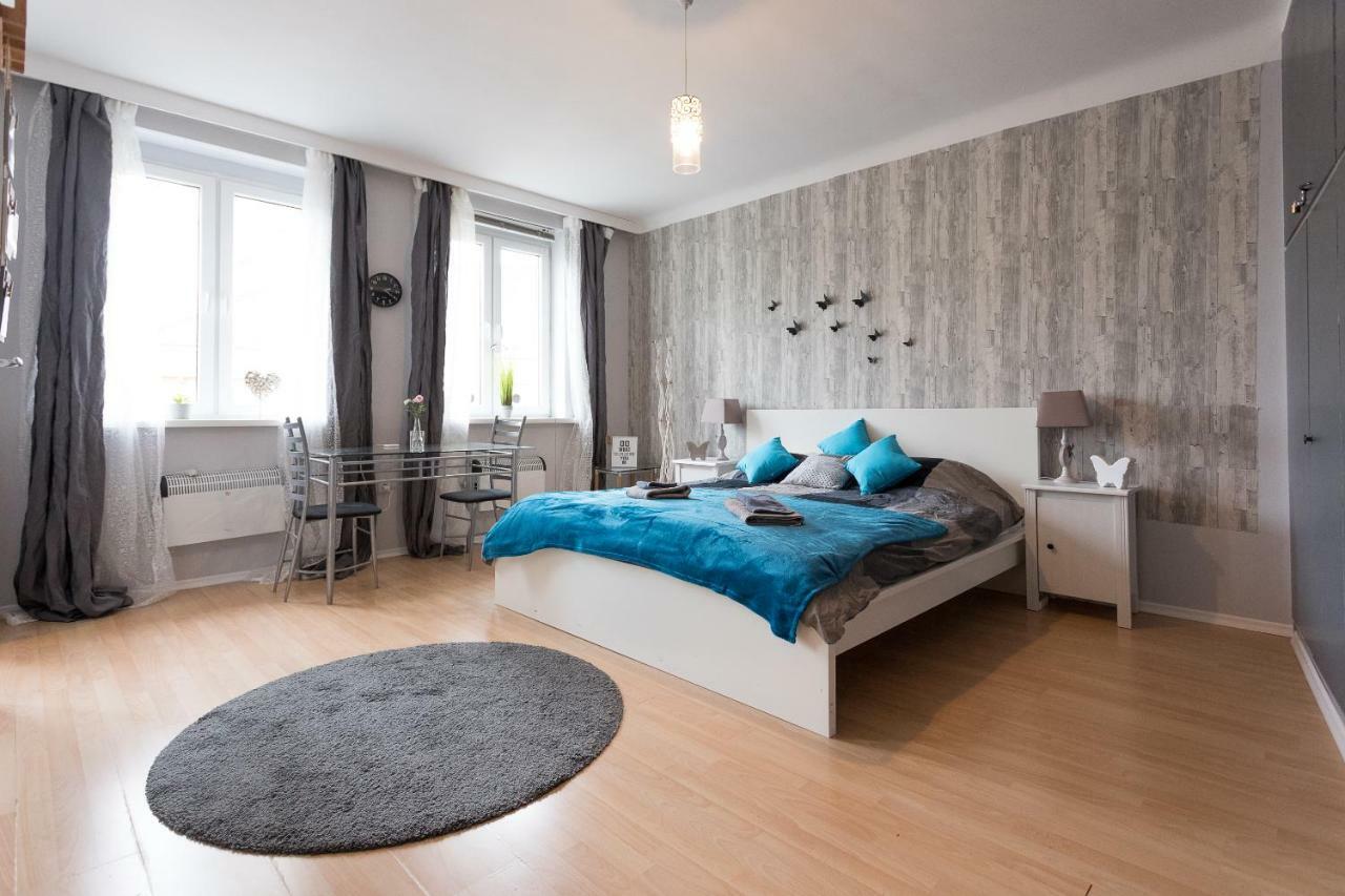 Cute Red Star Center Appartement Wenen